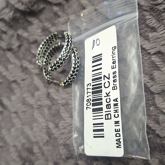 Black Cz Hoop Earrings - Picture 1 of 5